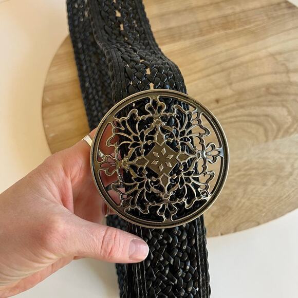Black Woven Weaved Vegan Leather Free Size Round Buckle Belt Size Large - Picture 10 of 11